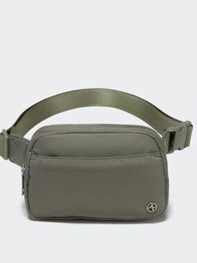 Pander Pander Everywhere Belt Bag for Women, 5 Zipper Pockets RPET Polyester Cro